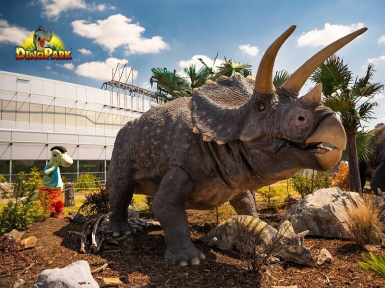 gyerekek szívesen látogatnak el a pozsonyi dínóparkba