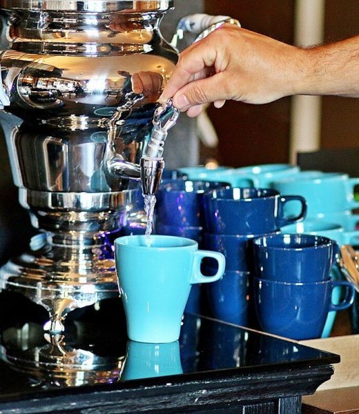 reggeli kávé vagy tea stílusosan