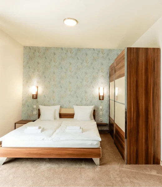 Apartmanok franciaággyal és kihúzható kana-péval. Két felnőtt és két gyerek részére ideális.